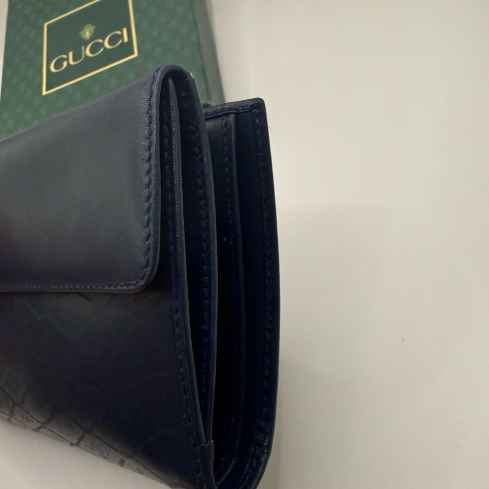 Gucci Wallet - Picture 9 of 11